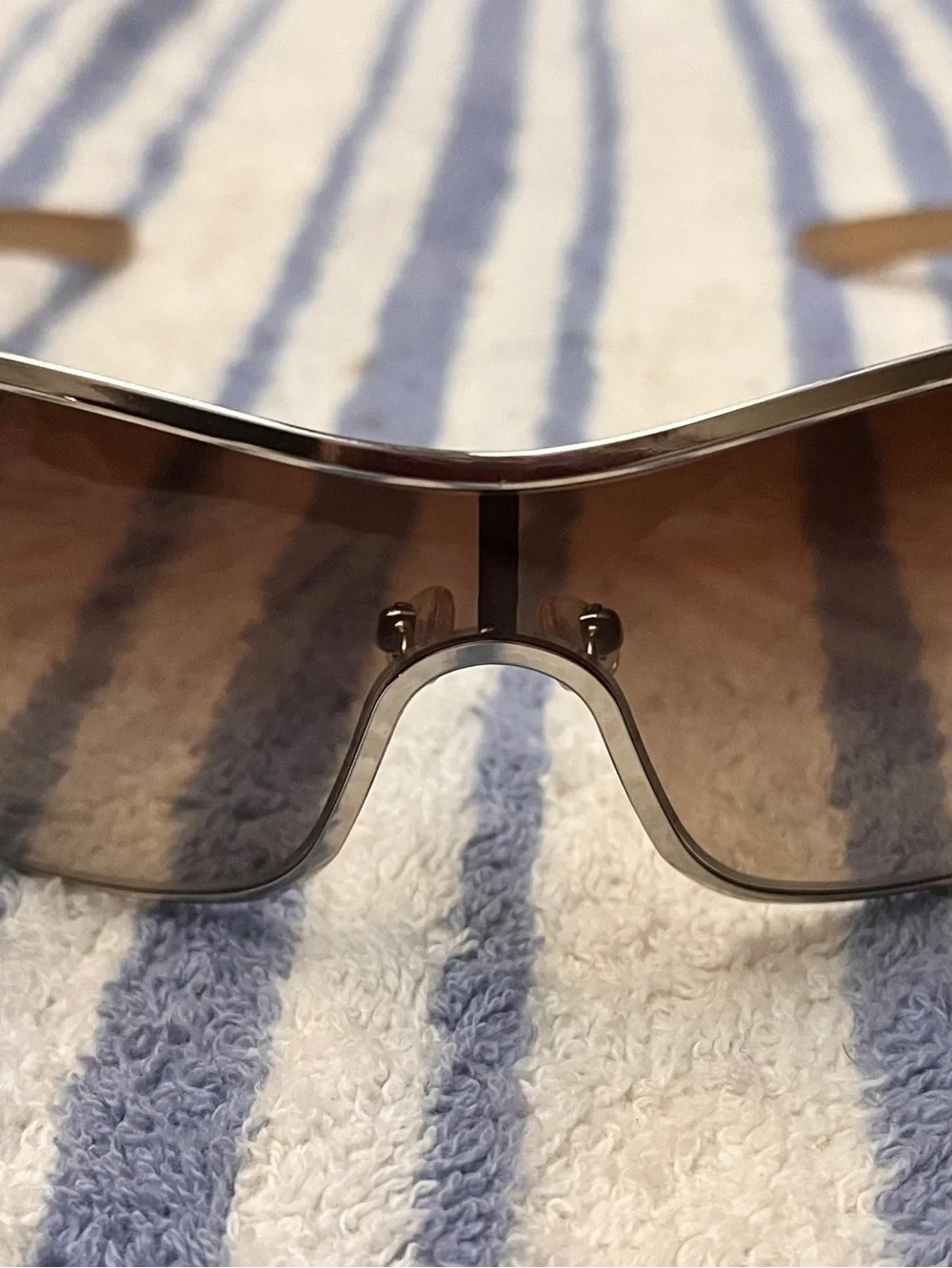 Prada item 100%